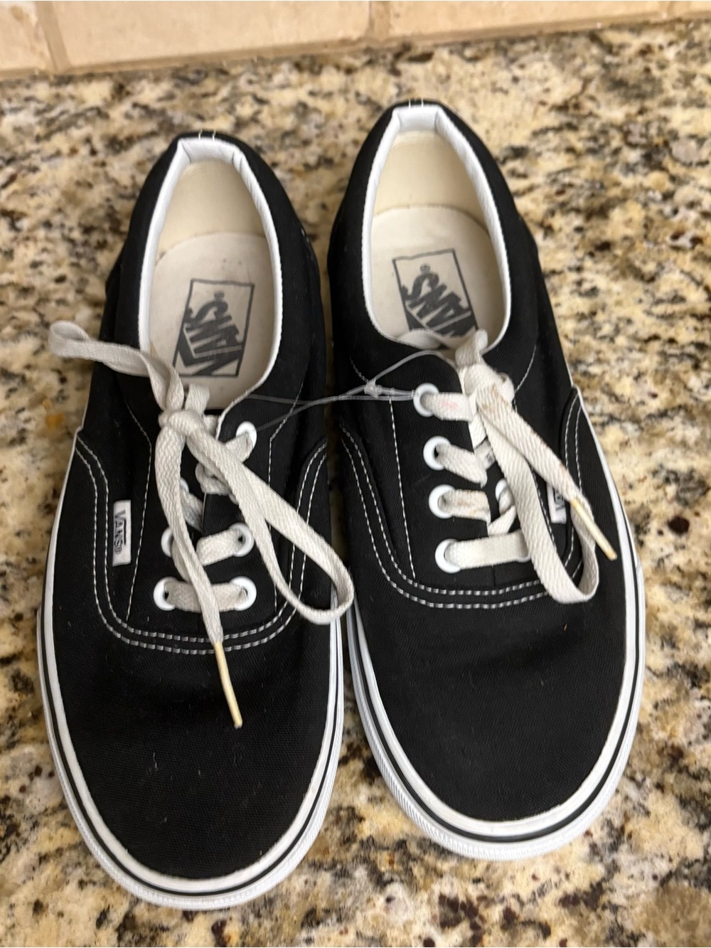 Vans Kids Classic Canvas Low-Top Sneakers in Black and White